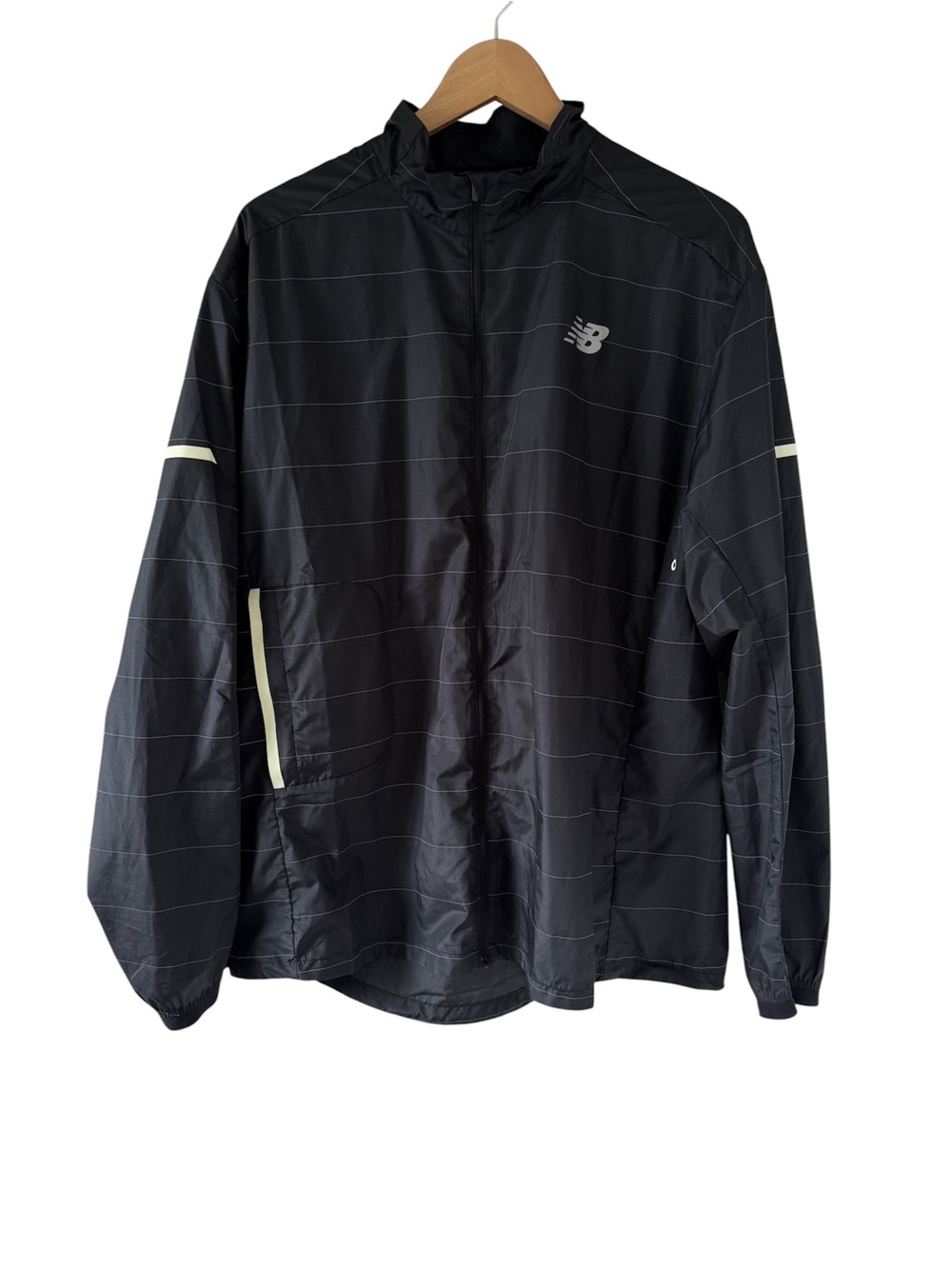 New Balance Men's Black Reflective-Trim Windbreaker Jacket - XL